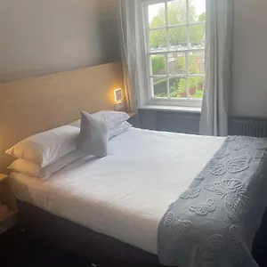 Guest house Diamonds, York